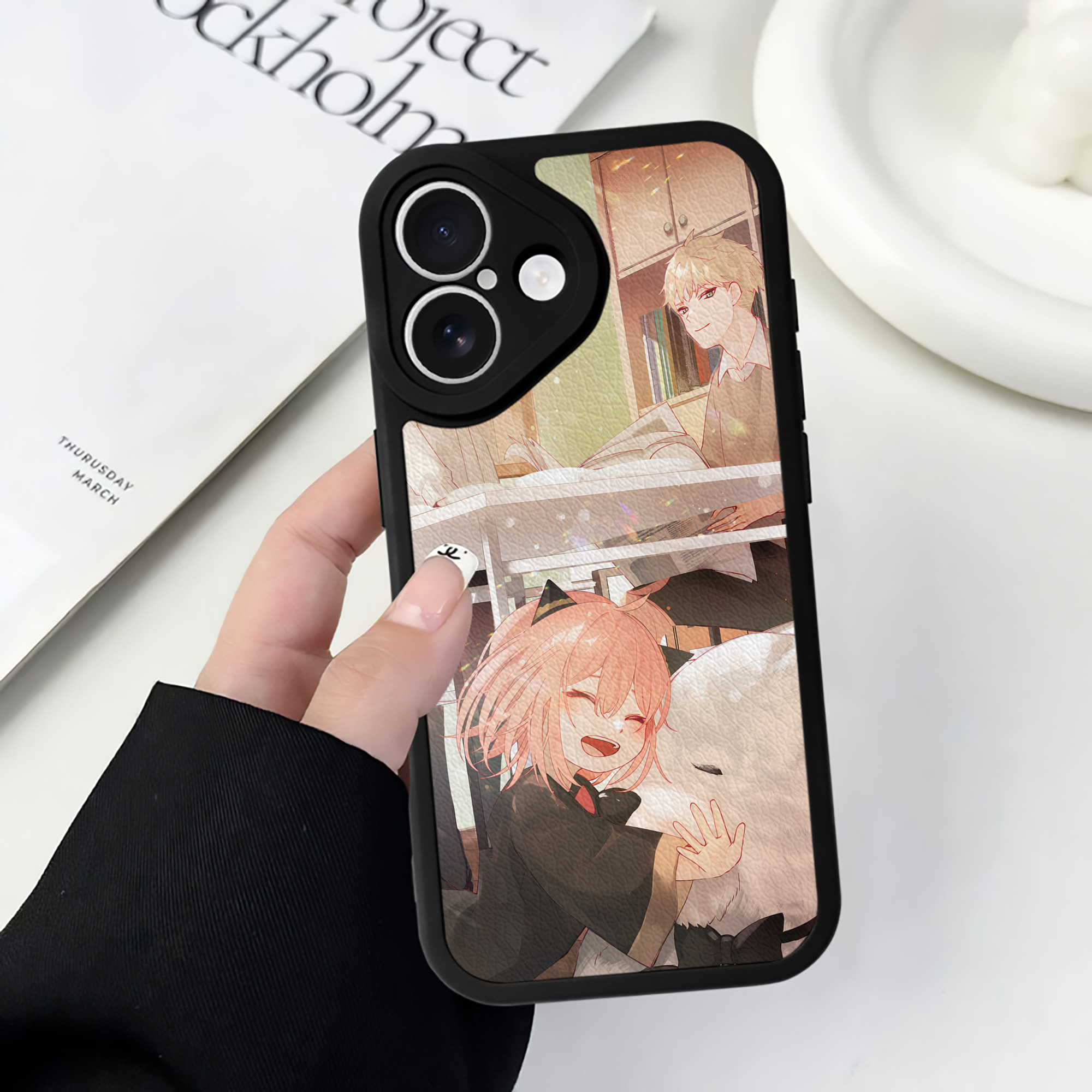（画像用） SPY×FAMILY间谍家家酒 【iPhone 16シリーズ対応】シリコンスマホケース（レザー調） 材質：シリコン